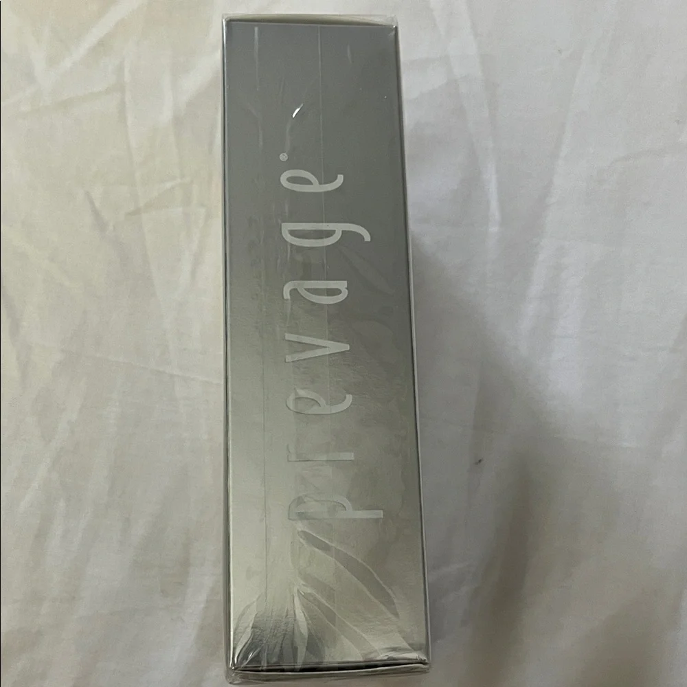 Elizabeth Arden Prevage 2.0 Anti-Aging Serum - two 50mL bottles - Picture 4 of 5